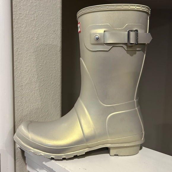 Hunter Original Nebula Wellingtons Pale Gold Rain Boot Snow- Size 10 - Picture 5 of 10